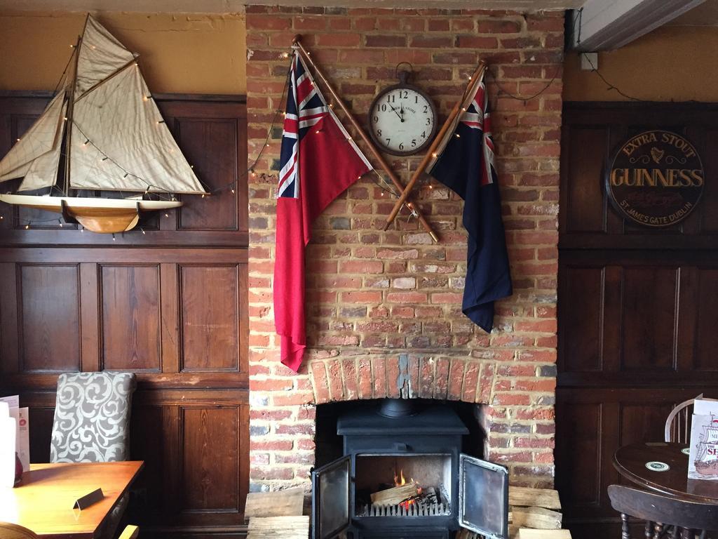 The Ship Inn Fordingbridge Exteriér fotografie