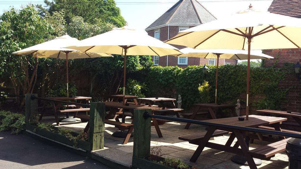 The Ship Inn Fordingbridge Exteriér fotografie